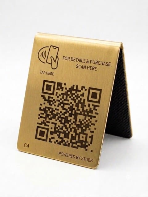 A table card with a QR code guests scan to open Stubb